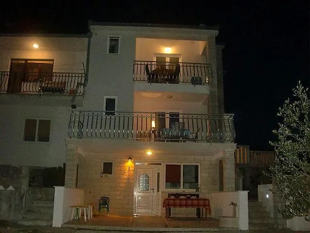 Marina * Slatine