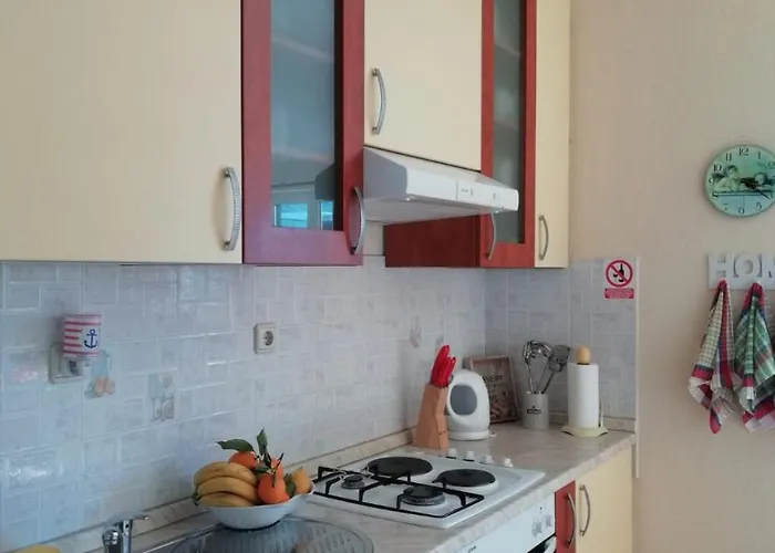 Marina Apartment *