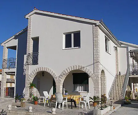 Marina Apartment